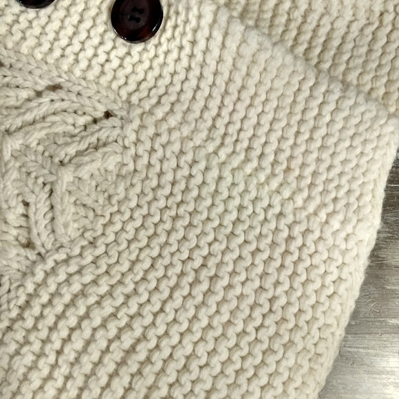 BOUTIQUE SWEATER - Picture 3 of 4